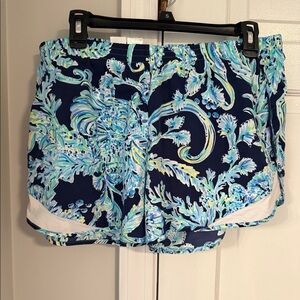 Lilly Pulitzer luxletic shorts - large